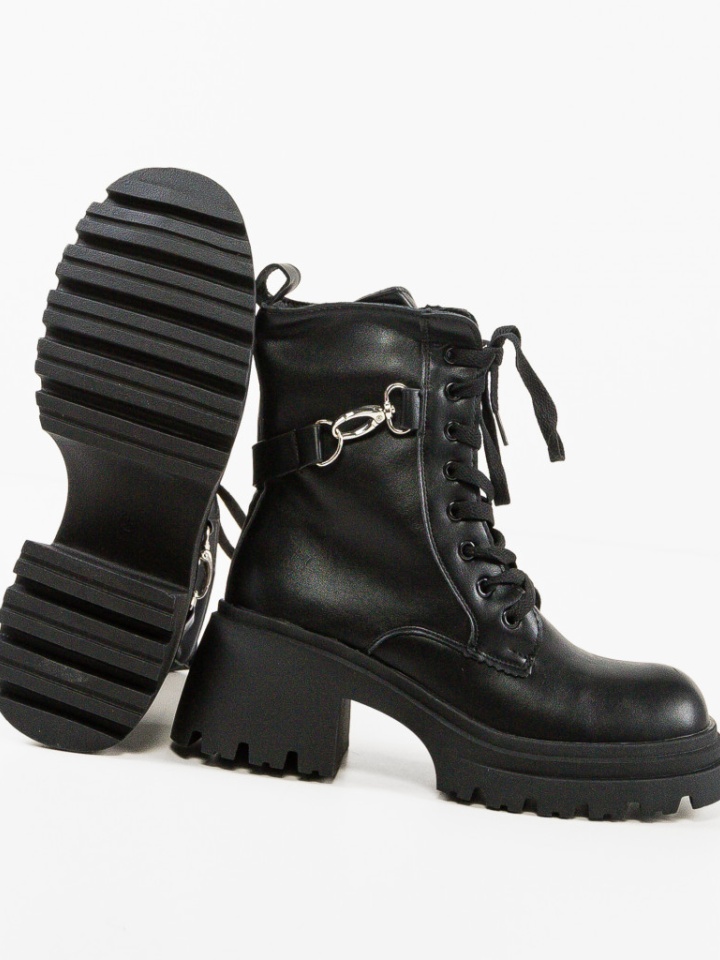 Ghete dama Jane Negre