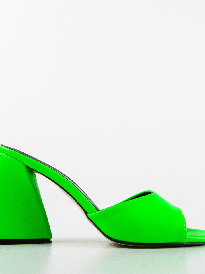 Saboti dama Rodrigo Negri 2