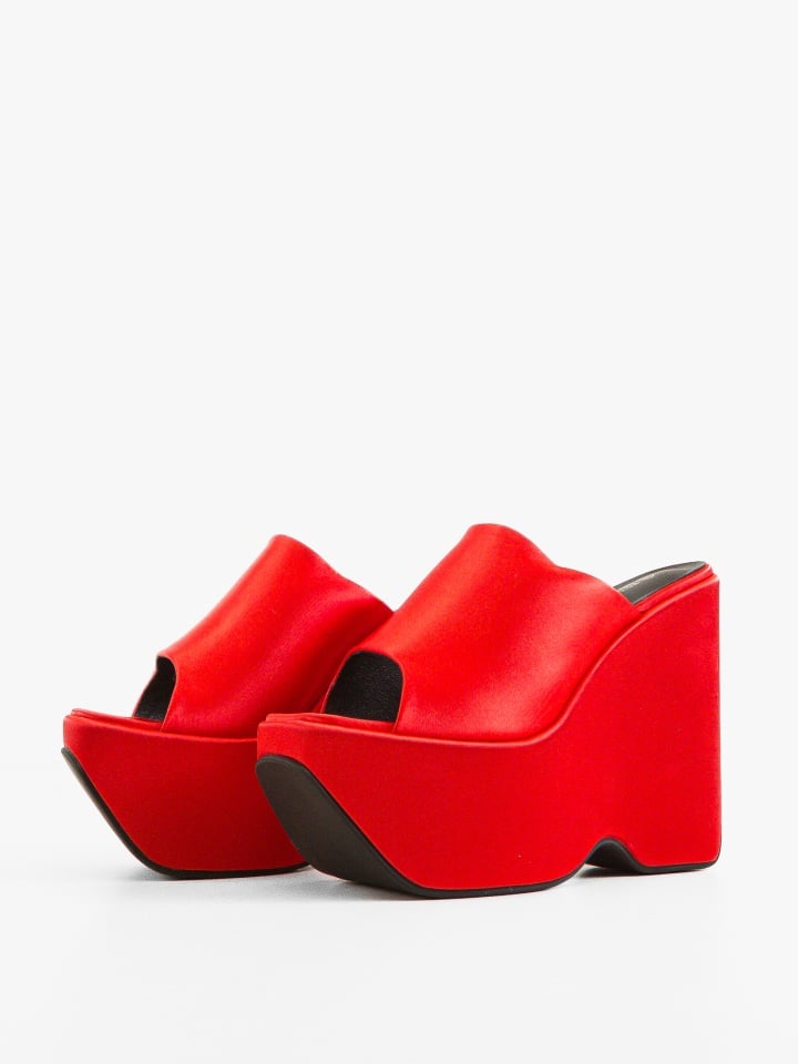 Saboti dama Kayleig Rosii