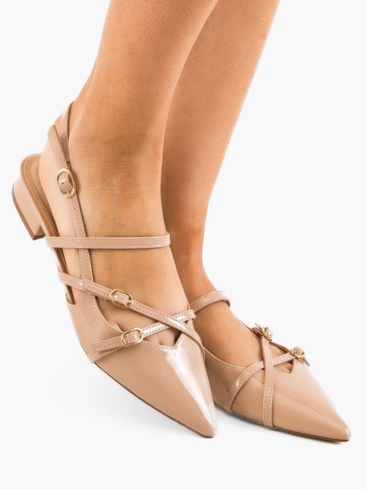 Balerini dama Mitra Negre