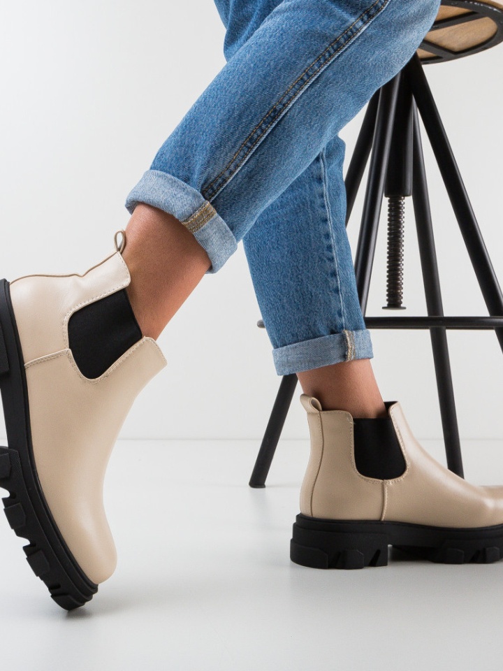 Ghete dama Clayton Camel