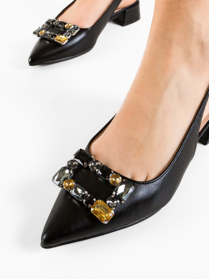 Balerini dama Migger Aurii