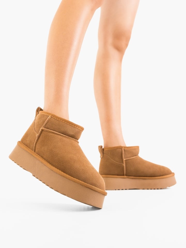 Cizme tip Ug Adaluzia Camel