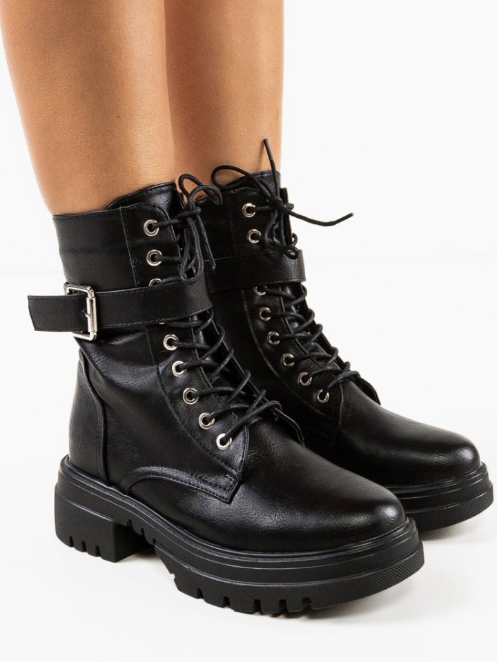 Ghete dama Oplaka Negre