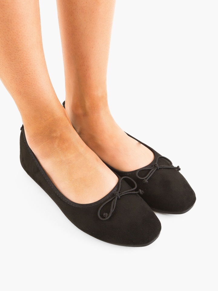 Balerini dama Elinor Albastri