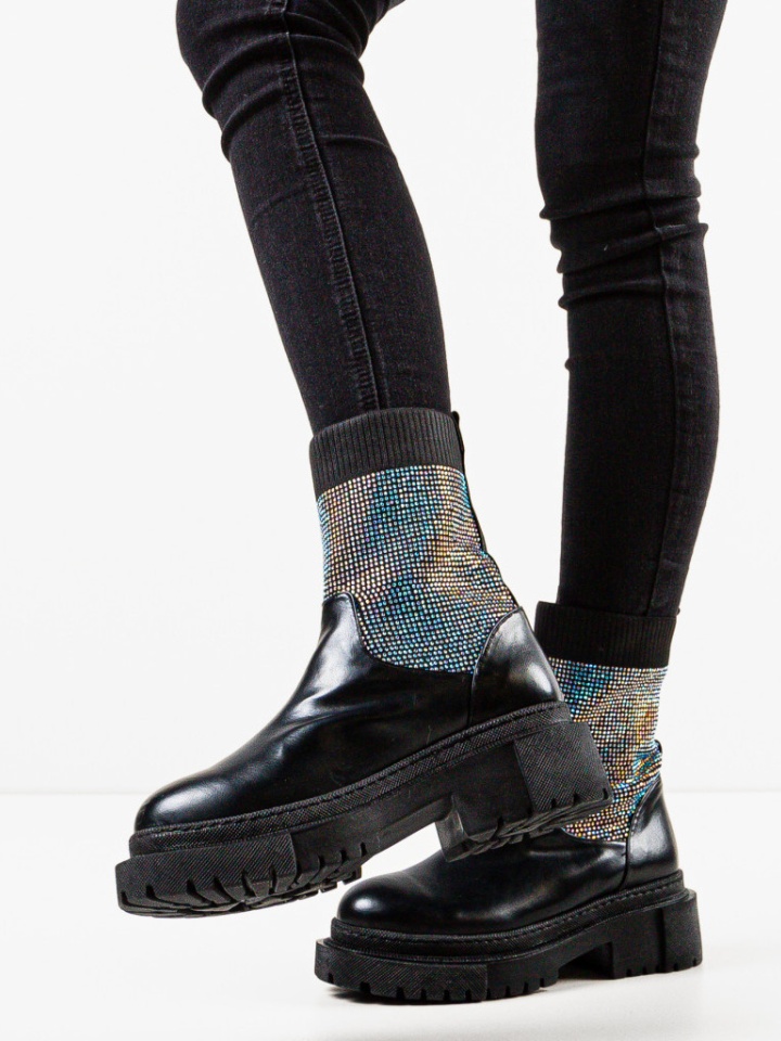 Ghete dama Hari Negre