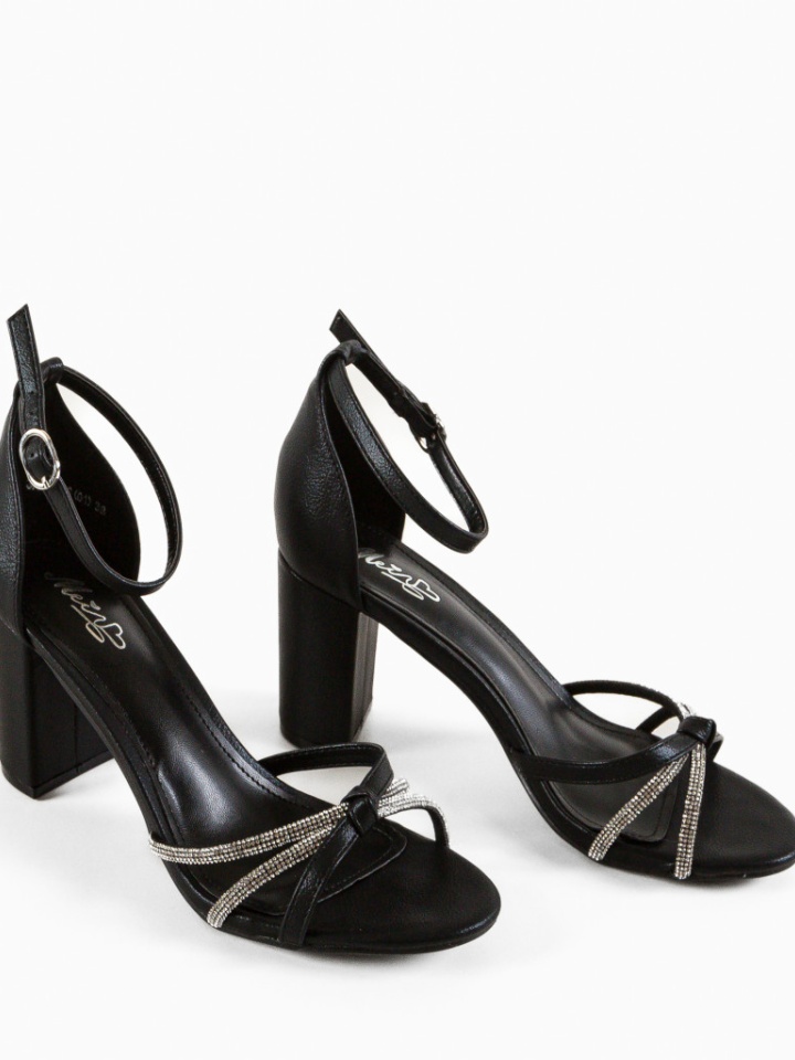 Sandale cu toc Petty Negre