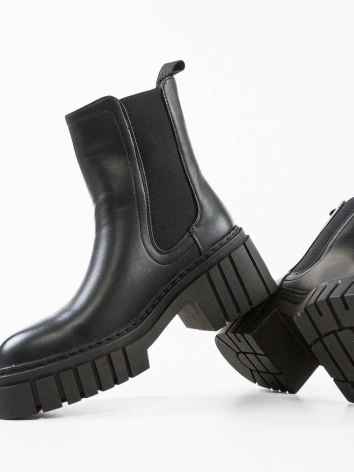 Ghete dama Padilla Negre