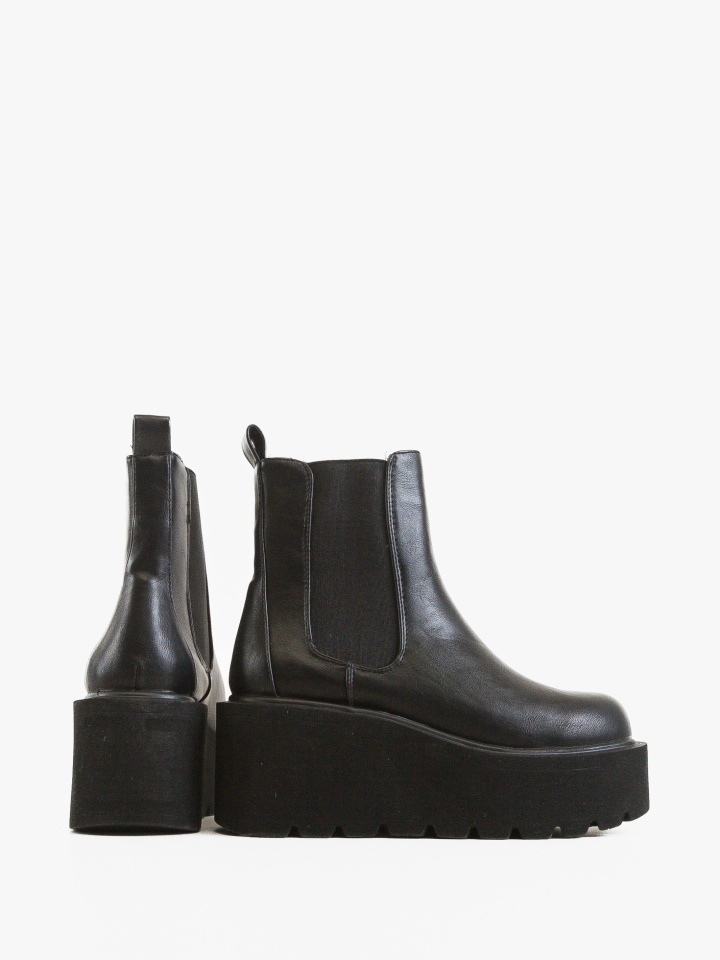 Ghete dama Markus Negre