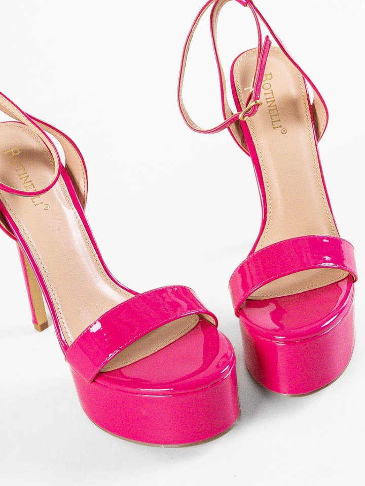 Sandale cu toc Barbys Rosii