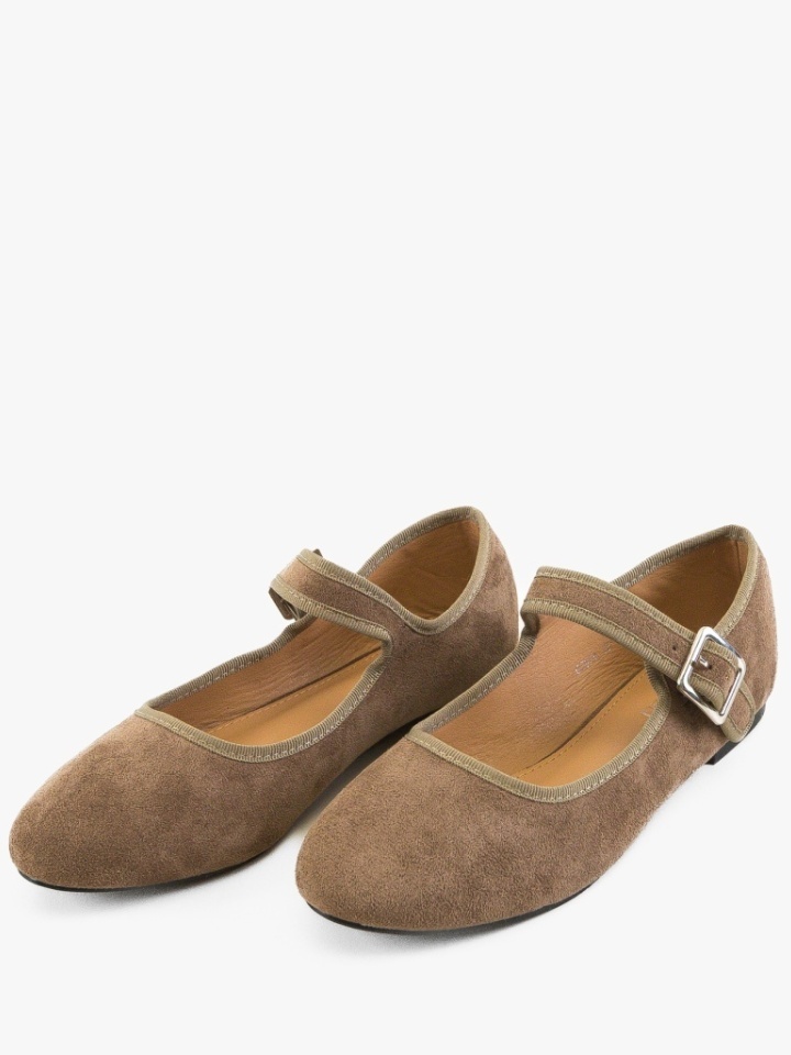 Balerini dama Bytyr Maro