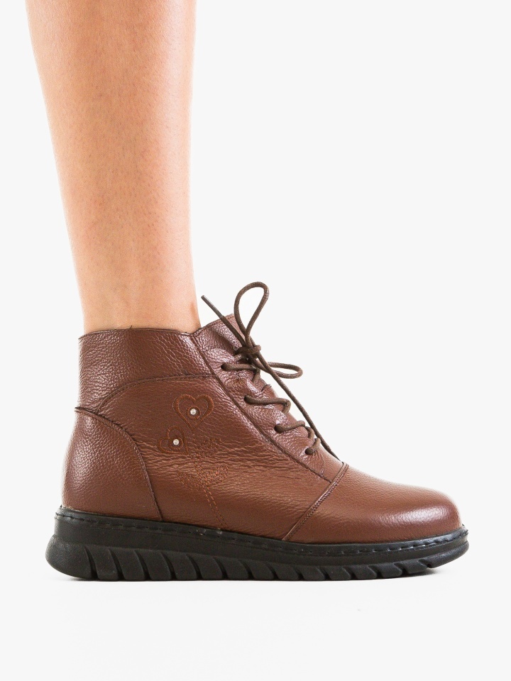 Ghete dama Dorita Maro