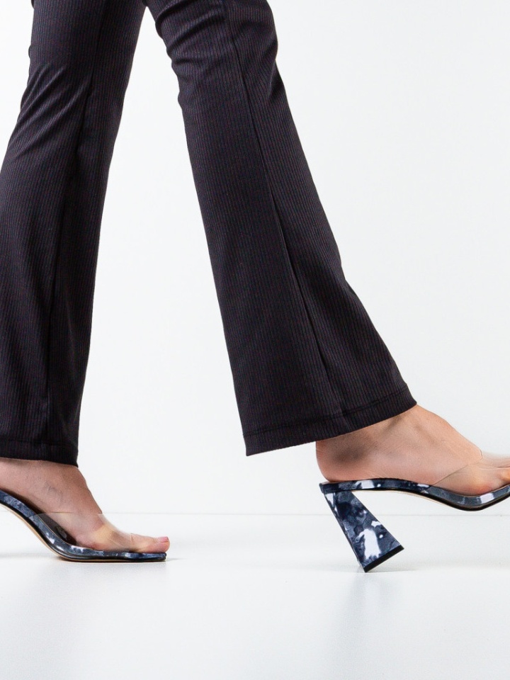 Saboti dama Rakama Negri