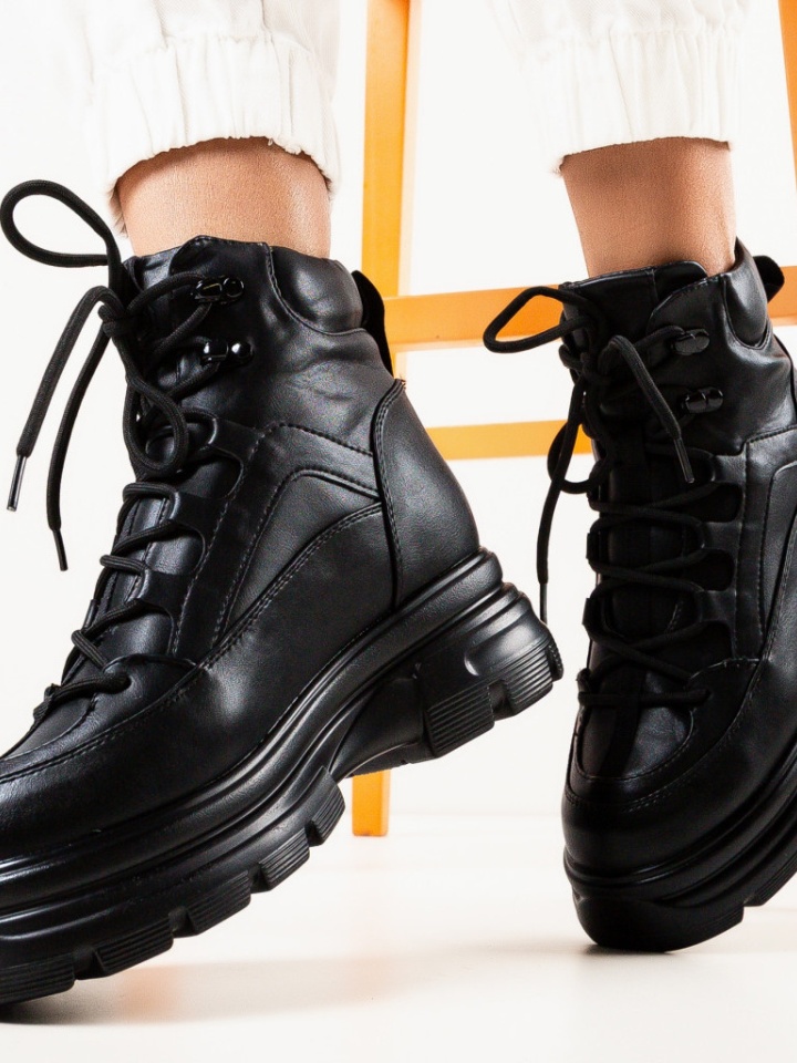 Ghete dama Oteka Negre