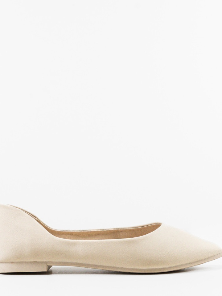 Balerini dama Yndyanka Bej