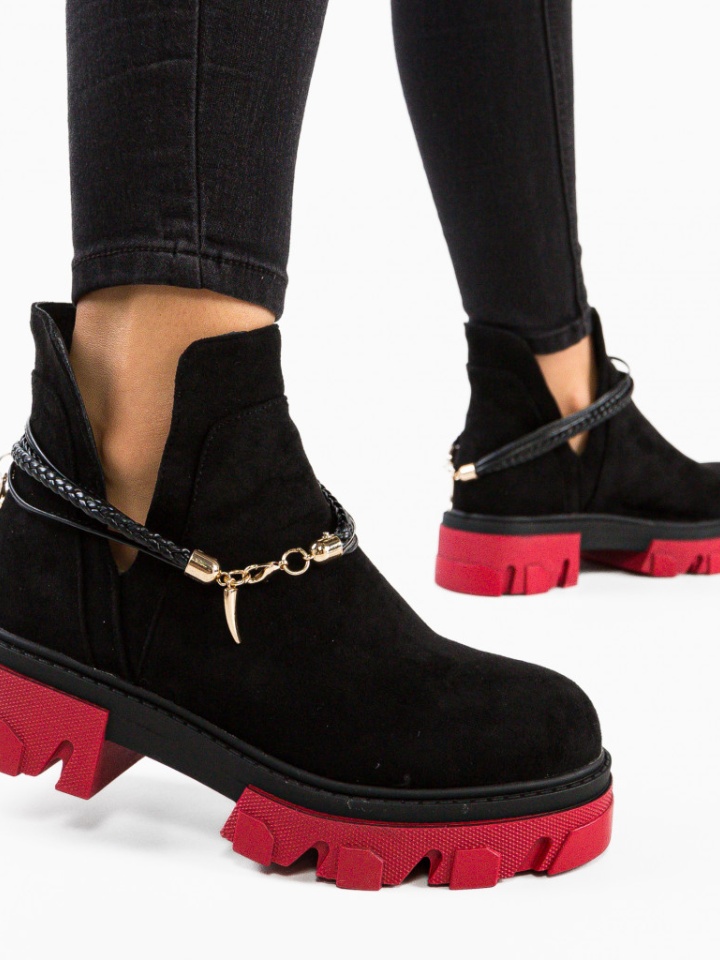 Ghete dama Walte Negre