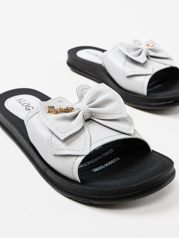 Papuci dama Louhi Gri