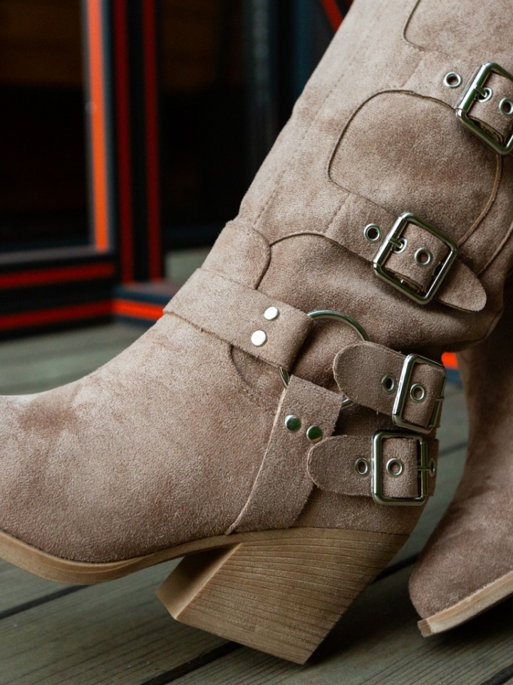 Cizme dama Aronas Negre