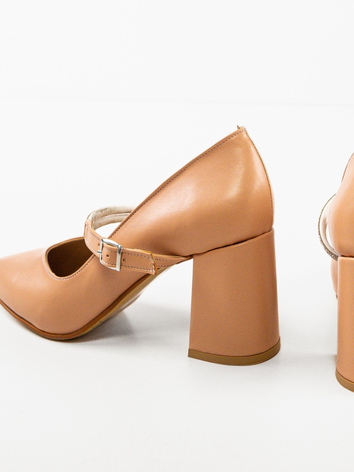 Pantofi cu toc Gernyb Bej