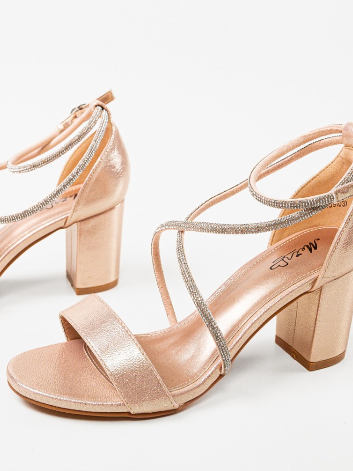 Sandale cu toc Josie Negre