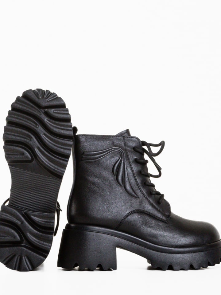 Ghete dama Dara Negre