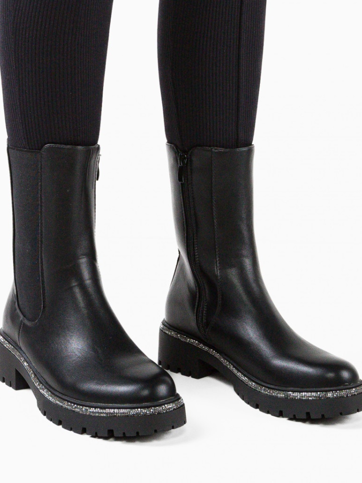 Ghete dama Josie Negre