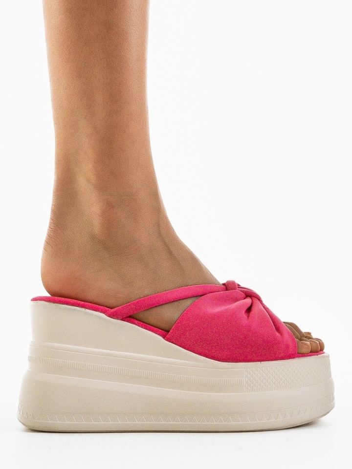 Saboti dama Banna Fuchsia