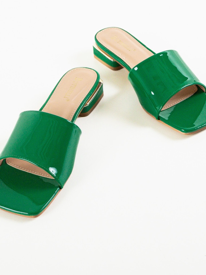 Saboti dama Badulf Mov