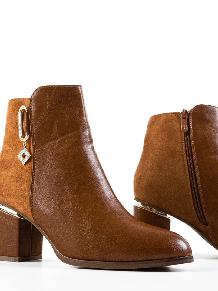 Botine dama Rios Camel