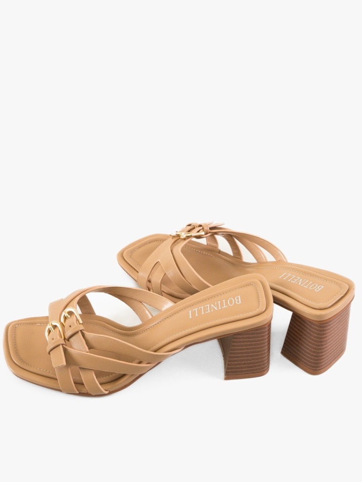 Saboti dama Chichi Albi