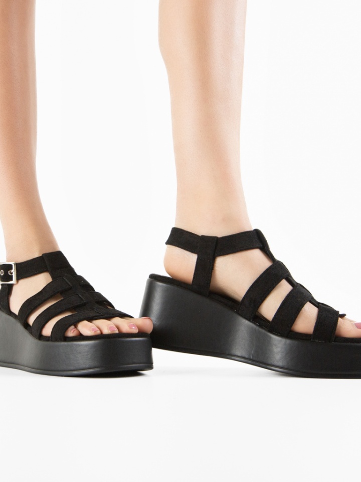 Platforme dama Nablus Negre