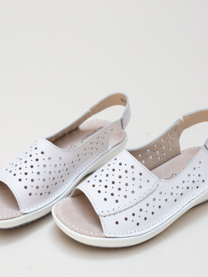 Platforme Lindone Albe