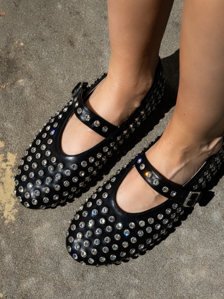 Balerini dama Romfaia Negri