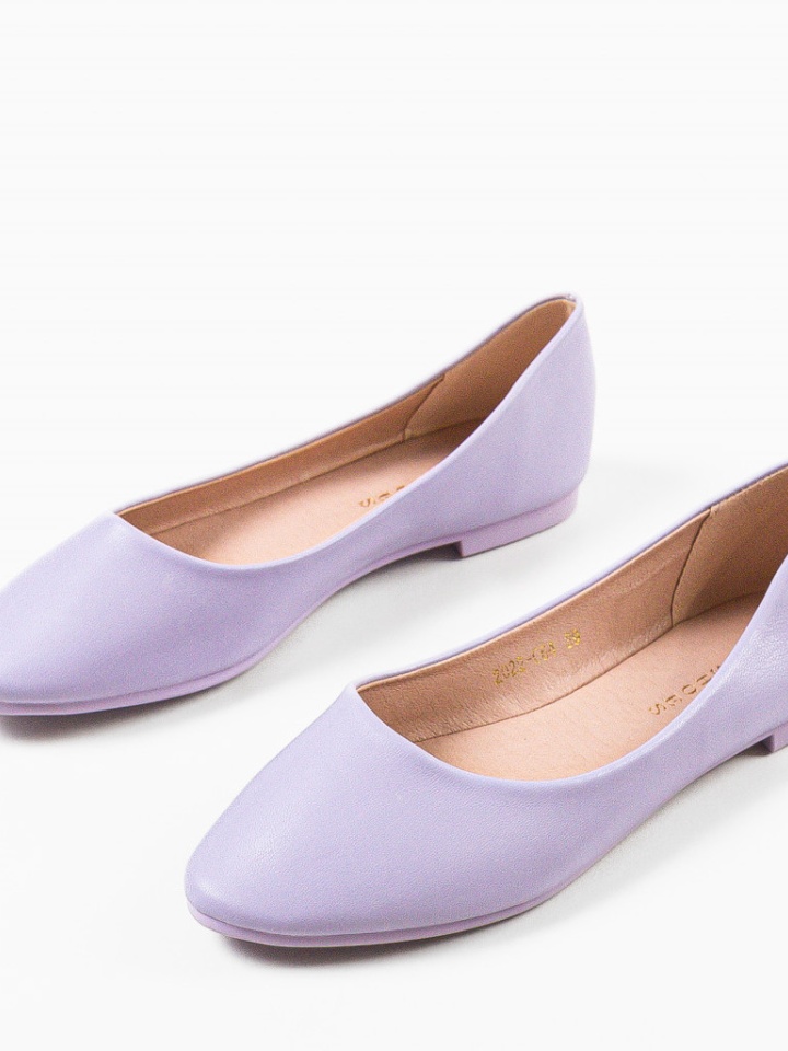 Balerini dama Kandar Roz