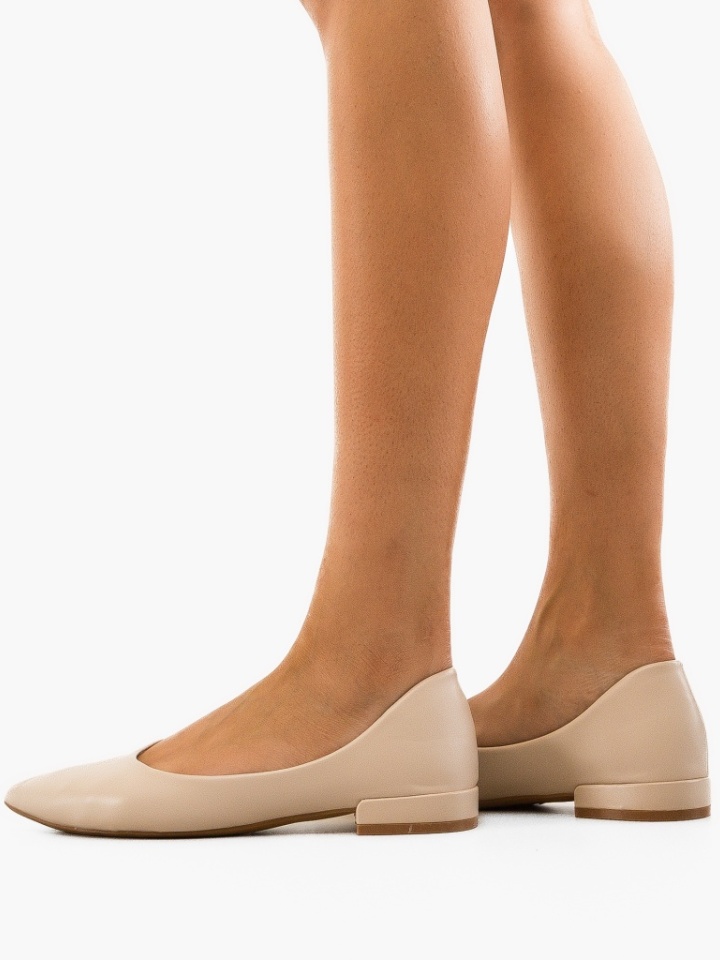 Balerini dama Tenje Albi