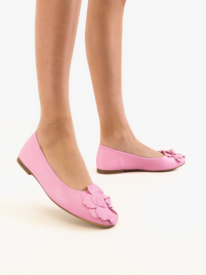 Balerini dama Dawi Mov