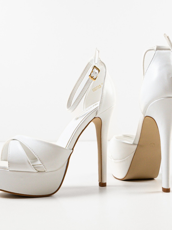 Sandale cu toc Foja Bej