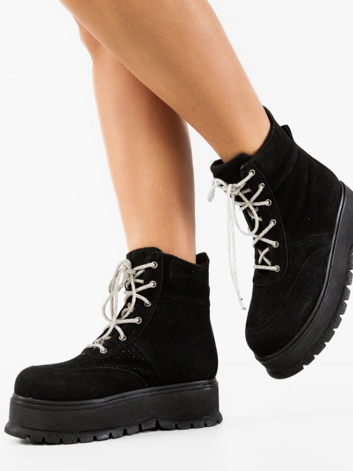 Ghete dama Sedai Negre 3