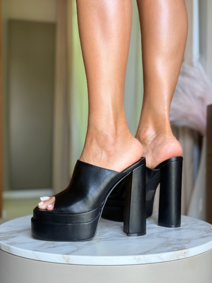 Saboti dama Imoge Negri