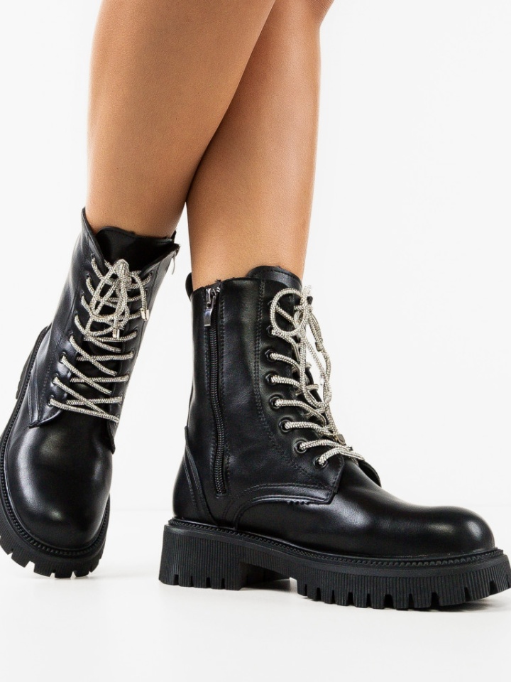 Ghete dama Atum Negre