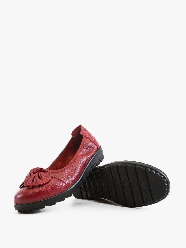 Balerini dama Relya Mov