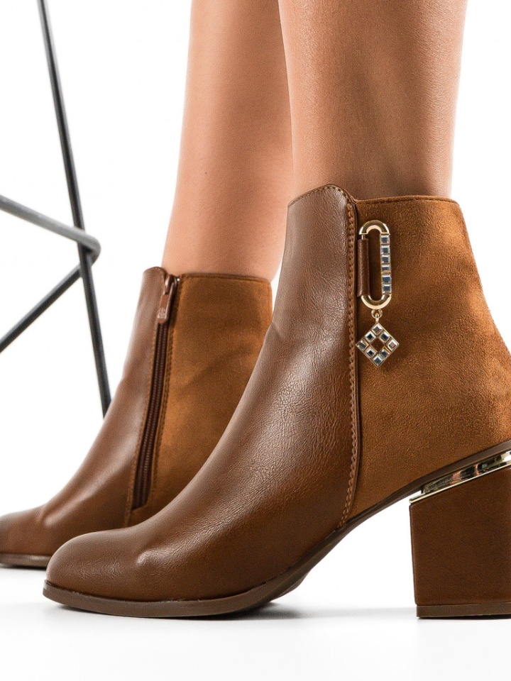 Botine dama Rios Camel