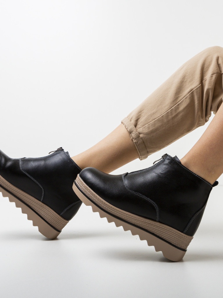 Ghete dama Coady Grena