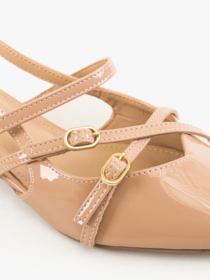 Balerini dama Mitra Negre