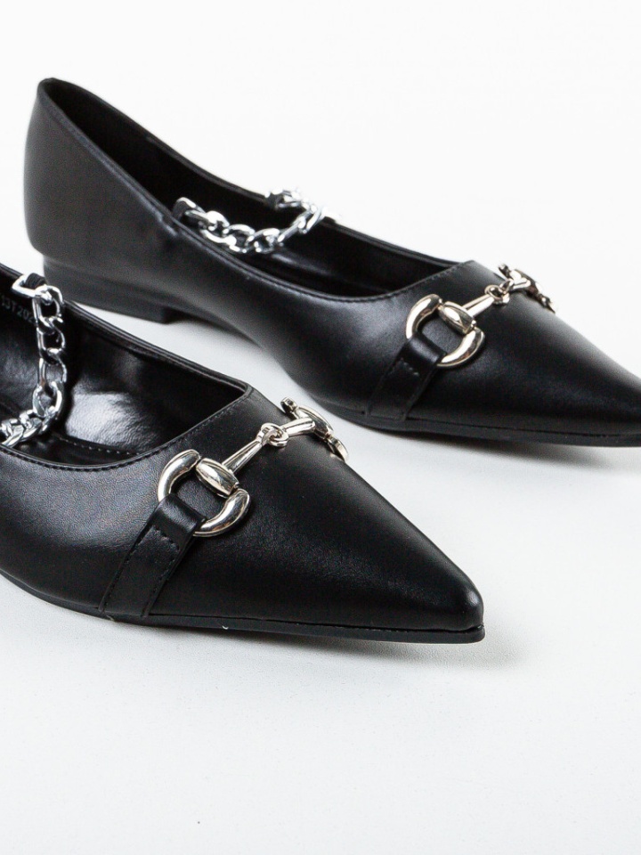 Balerini dama Draper Negri