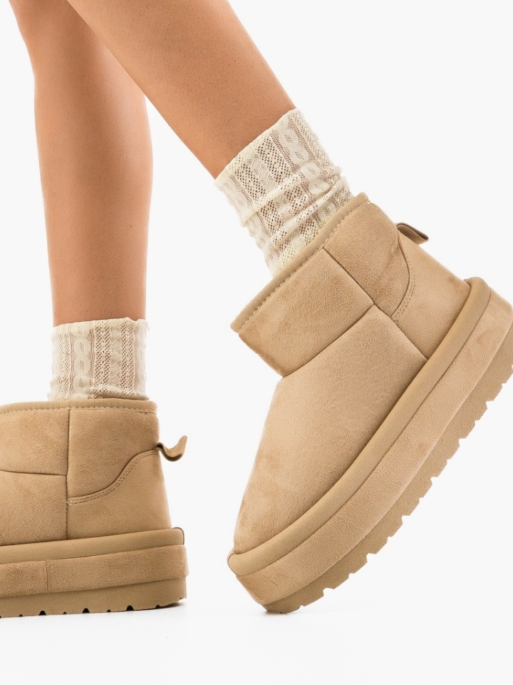 Cizme tip Ug Oursler Bej