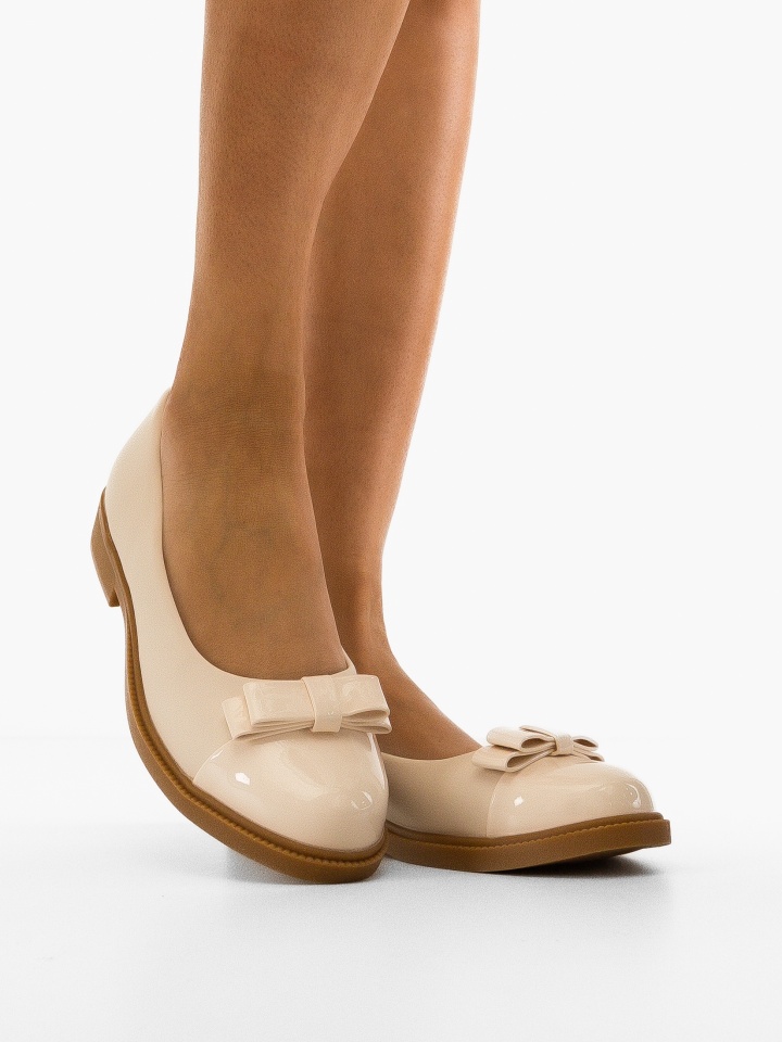 Balerini dama Kabba Negri