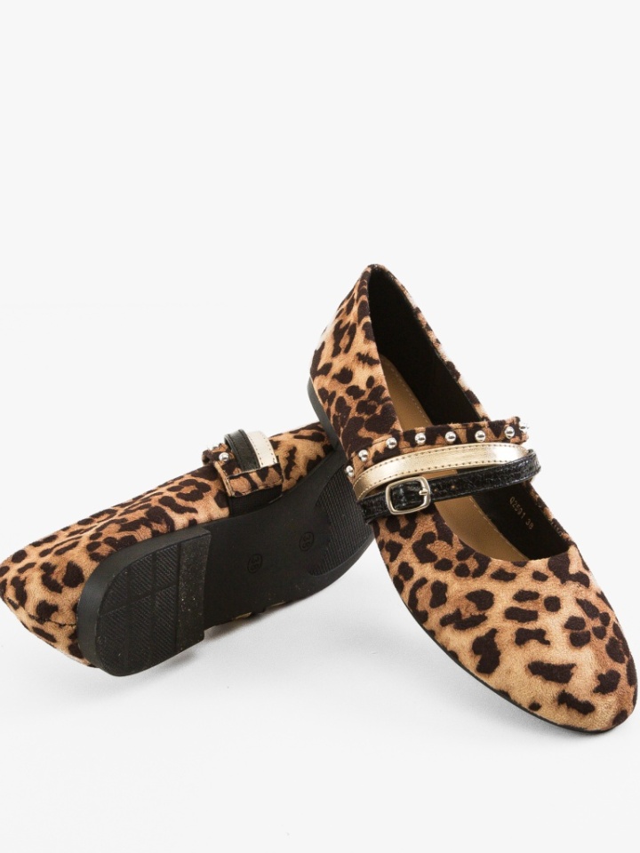 Balerini dama Doher Negri