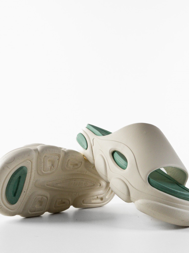 Papuci dama Charis Albi