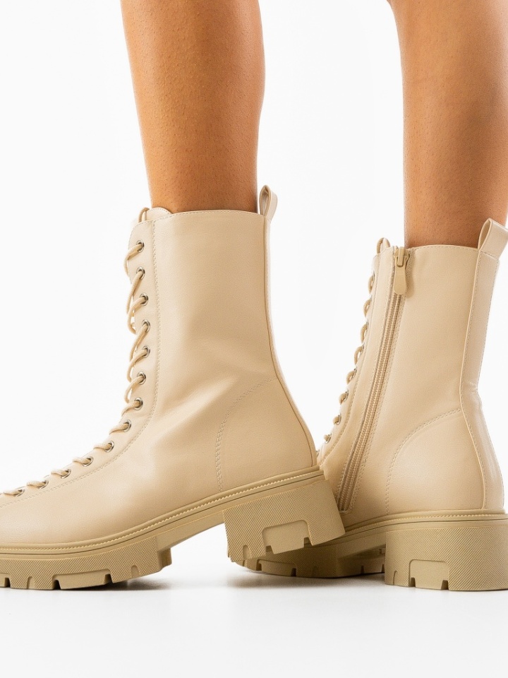 Ghete dama Tynna Rosii